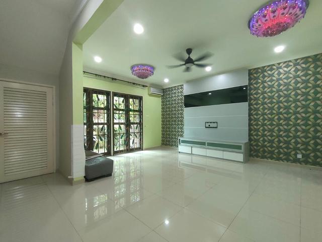 Townhouse for rent in Kajang, Langat