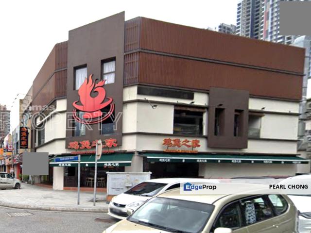 Shop for rent in Country Heights Damansara, Kuala Lumpur