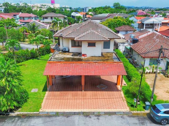Bungalow for sale in Sendayan Village, Negeri Sembilan