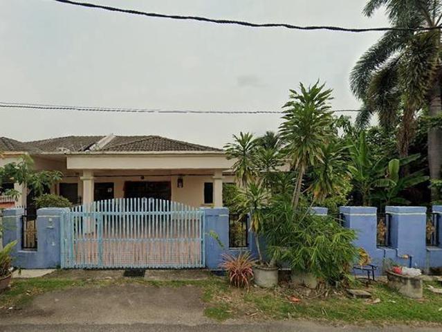 Residential House for sale in Tangkak, Johor