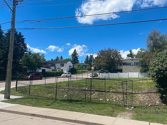 Land for sale in Northwest, Alberta