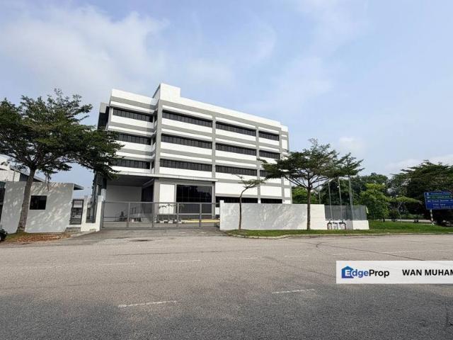 Warehouse for rent in Petaling, Alam Impian