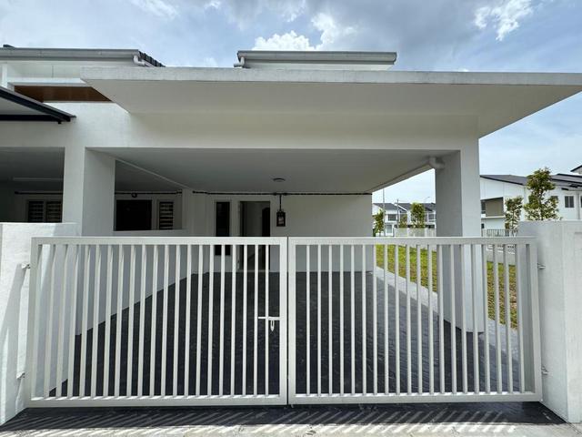 Terraced House for sale in Sendayan Village, Negeri Sembilan