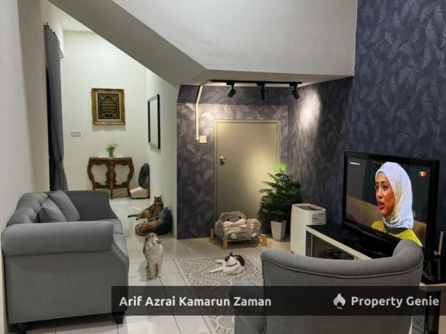 Townhouse for rent in Tanjong Sepat, Selangor