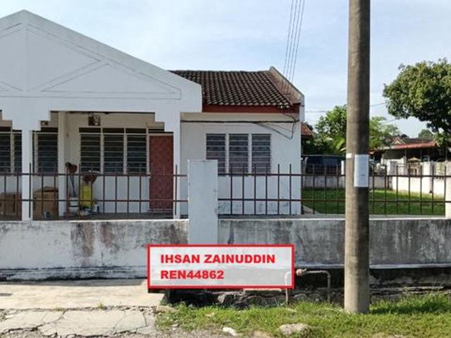 Terraced House for sale in Wellesley, Penang