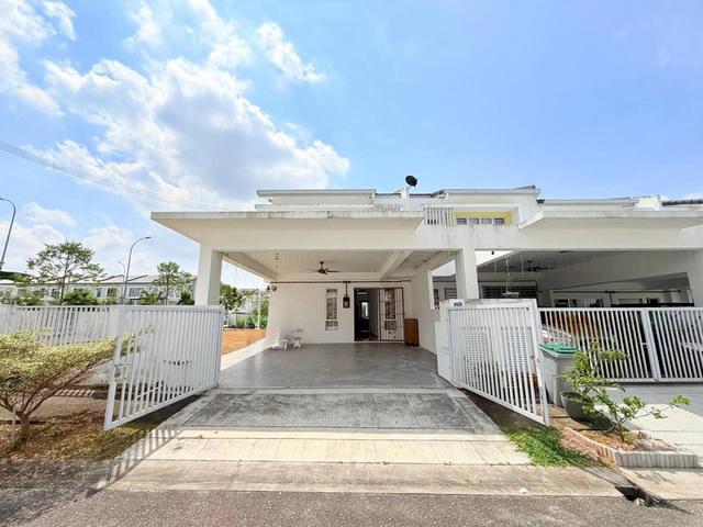 Terraced House for sale in Sendayan Village, Negeri Sembilan