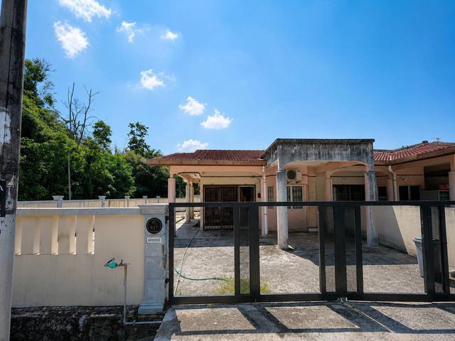 Terraced House for sale in Sendayan Village, Negeri Sembilan