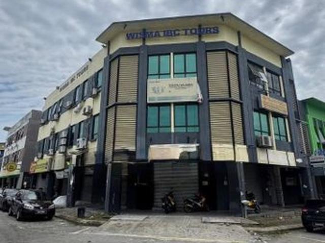 Shop for rent in Petaling, Alam Impian