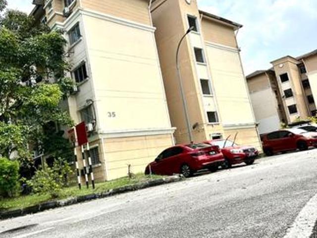 Apartment for sale in Petaling, Alam Impian
