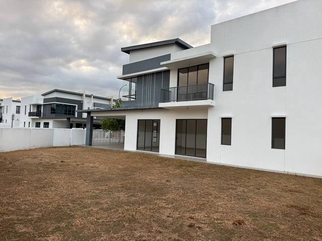 Terraced House for sale in Sendayan Village, Negeri Sembilan