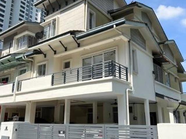 Townhouse for sale in Selayang, Selangor