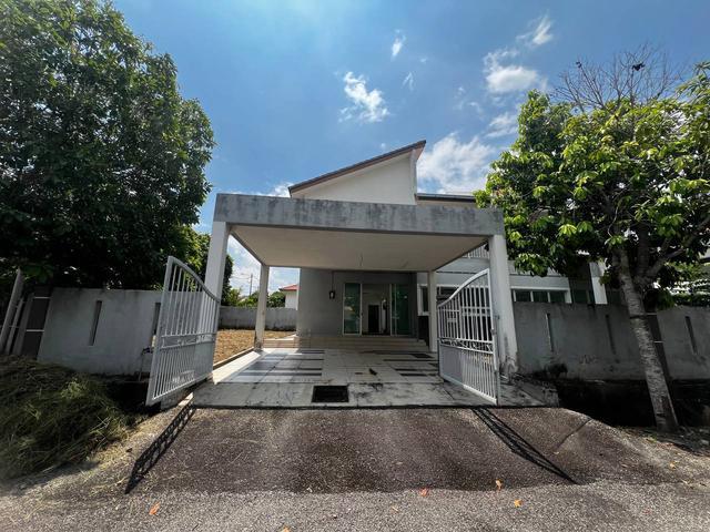 Residential House for sale in Durian Tunggal, Malaka