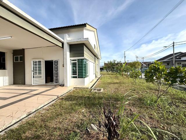 Residential House for sale in Kuala Kedah, Kedah