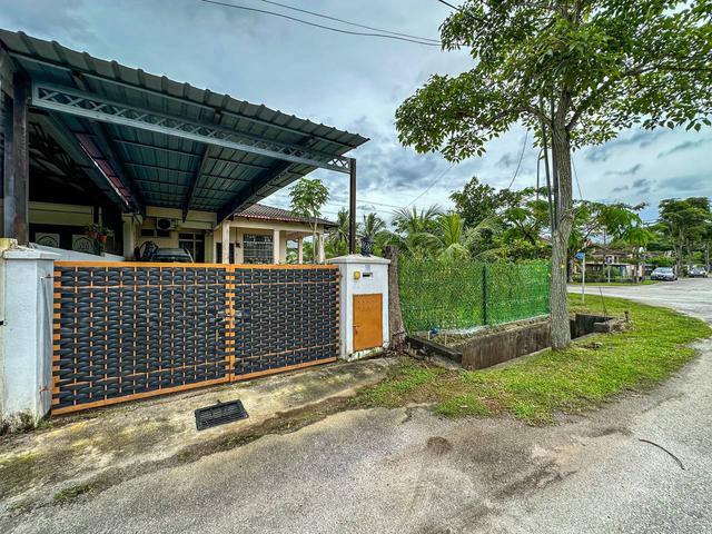 Residential House for sale in Tanjong Sepat, Selangor