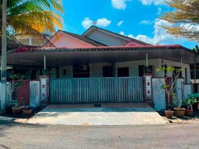 Terraced House for sale in Wellesley, Penang