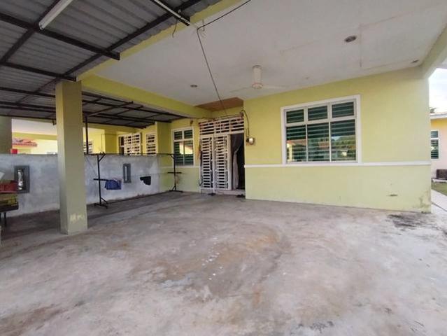 Residential House for sale in Pekan, Pahang