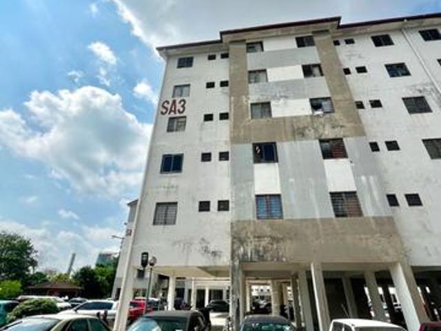 Flat for sale in Kajang, Langat