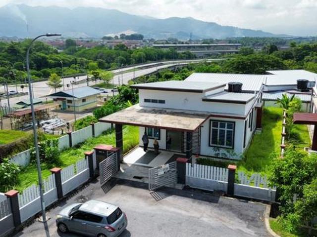 Bungalow for sale in Sendayan Village, Negeri Sembilan