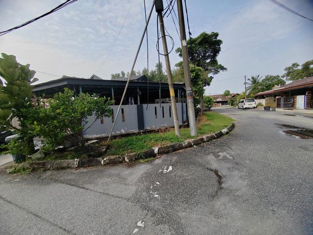 Terraced House for sale in Tanjong Sepat, Selangor