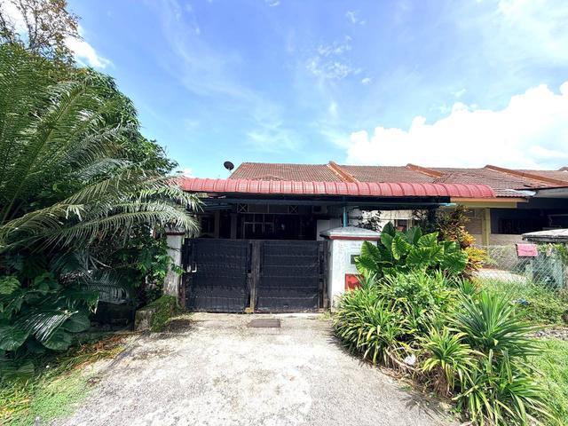Terraced House for sale in Ulu Bernam, Selangor