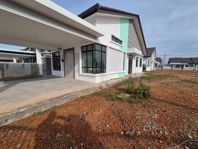 Residential House for sale in Malaka