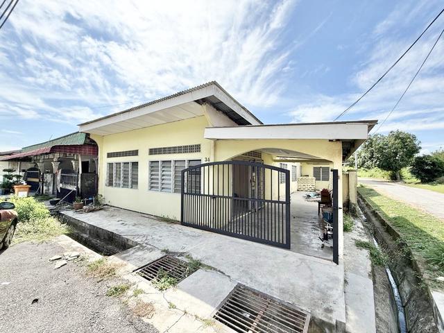 Terraced House for sale in Kuala Selangor, Selangor