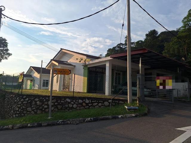 Terraced House for sale in Tampin