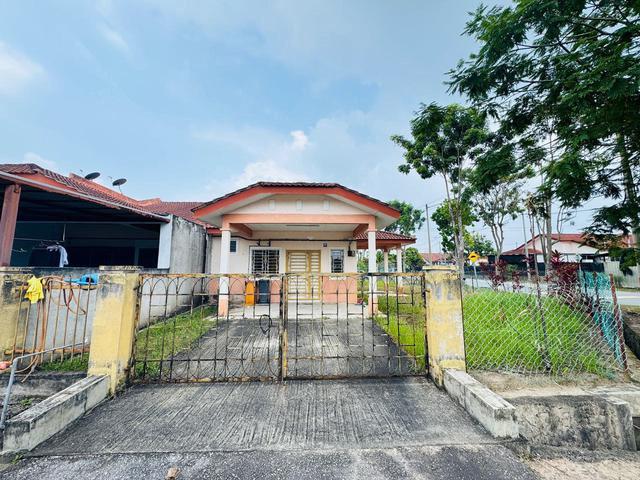 Terraced House for sale in Sendayan Village, Negeri Sembilan