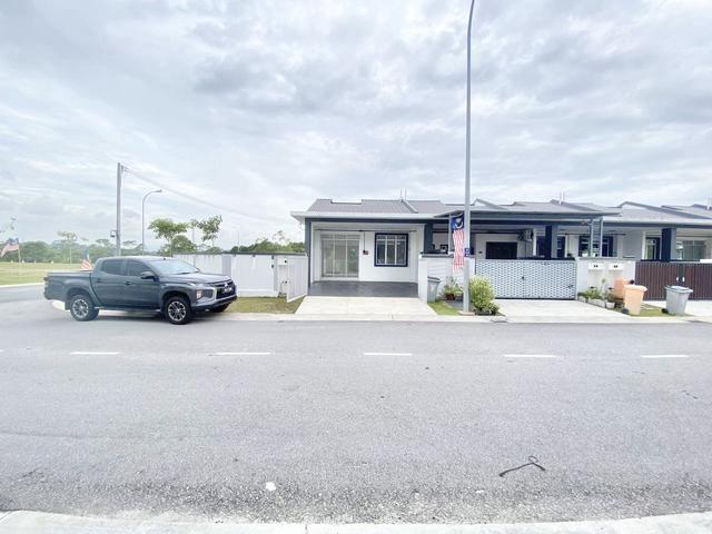 Terraced House for sale in Sendayan Village, Negeri Sembilan