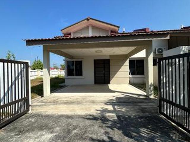 Terraced House for sale in Wellesley, Penang