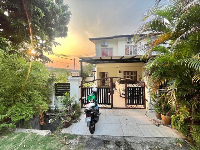 Terraced House for sale in Langat, Selangor