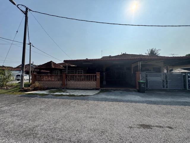 Residential House for sale in Lunas, Kedah