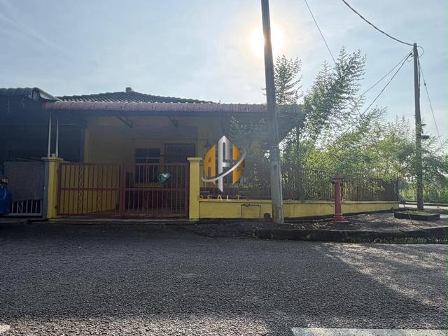 Terraced House for sale in Wellesley, Penang