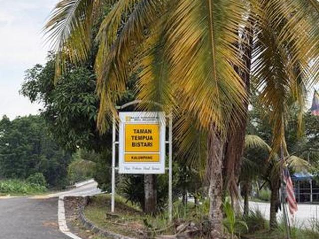 Residential House for sale in Kalumpang, Selangor