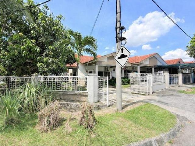 Terraced House for sale in Sendayan Village, Negeri Sembilan
