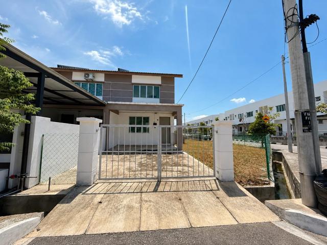 Terraced House for sale in Wellesley, Penang