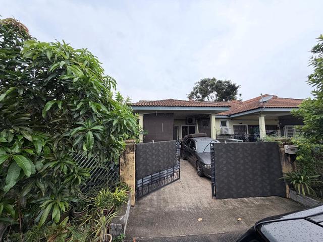 Terraced House for sale in Sendayan Village, Negeri Sembilan