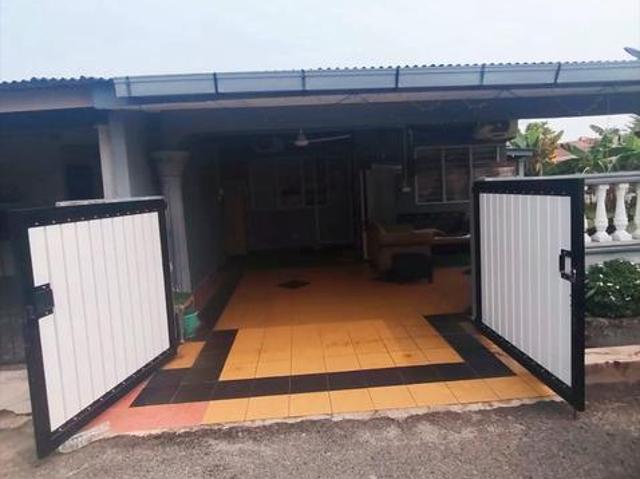 Terraced House for sale in Kuantan