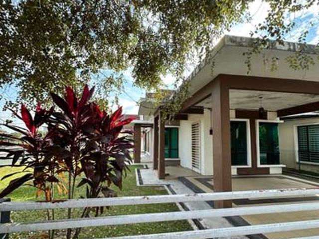Terraced House for sale in Wellesley, Penang