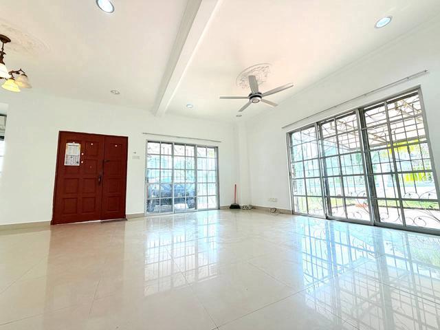 Residential House for sale in Petaling, Alam Impian