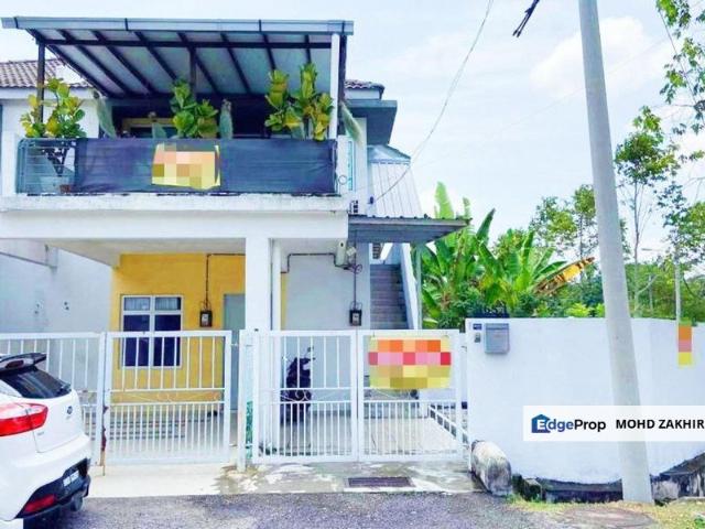 House for sale in Malaka