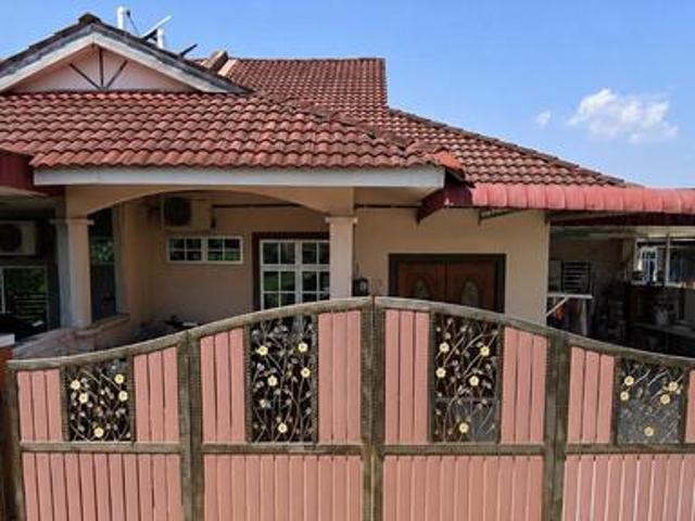 Terraced House for sale in Wellesley, Penang