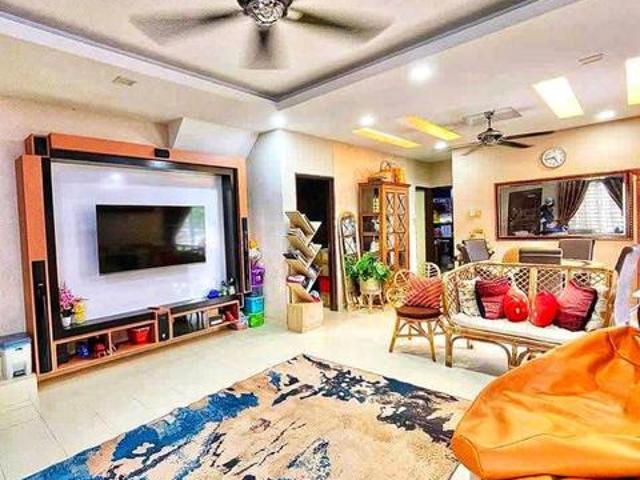Terraced House for sale in Tanjong Sepat, Selangor