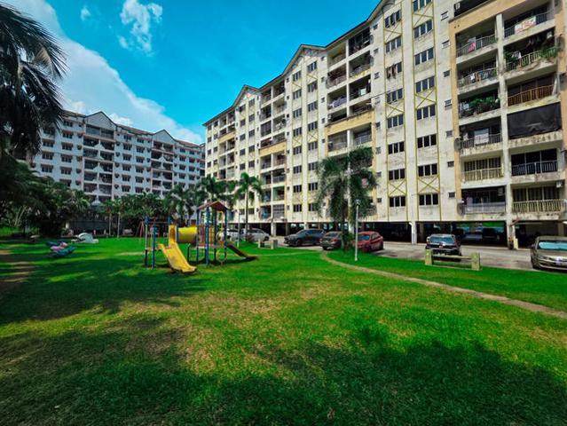 Apartment for sale in Kajang, Langat
