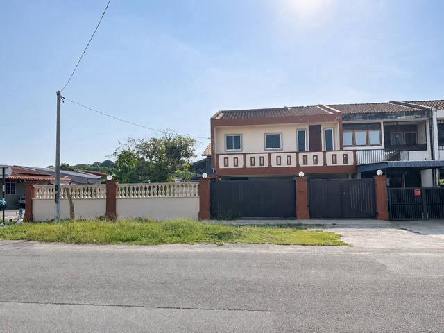Terraced House for sale in Wellesley, Penang