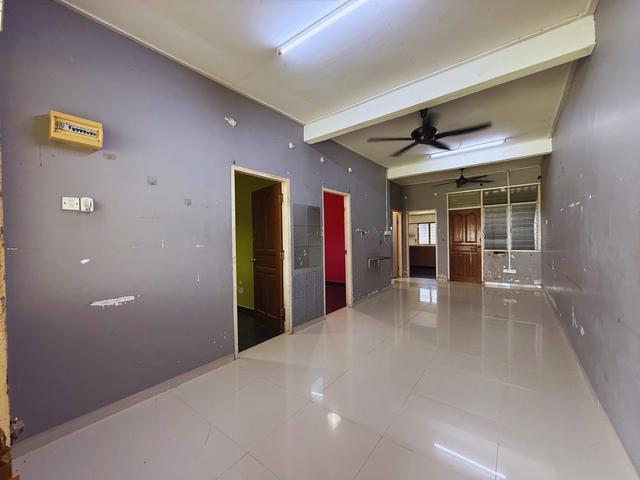 Terraced House for sale in Tringganu