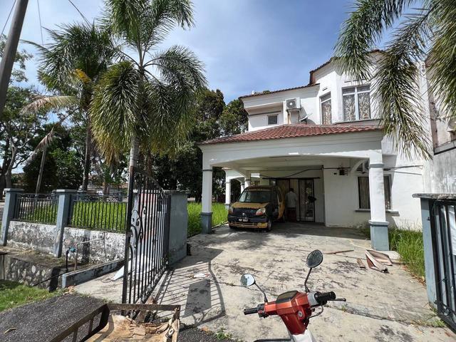 Terraced House for rent in Malaka