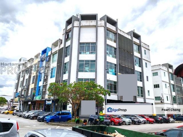 Shop for rent in Kajang, Langat