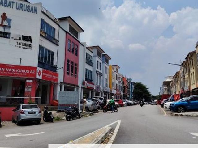Shop for rent in Petaling, Damansara Damai
