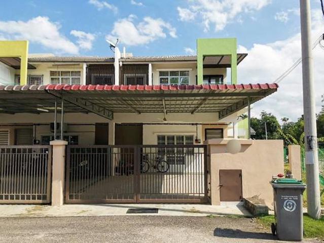 Terraced House for sale in Pilah, Kuala Pilah